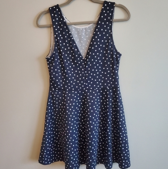 Divided | 14 | Deep V Polka Dot Dress - Picture 2 of 8